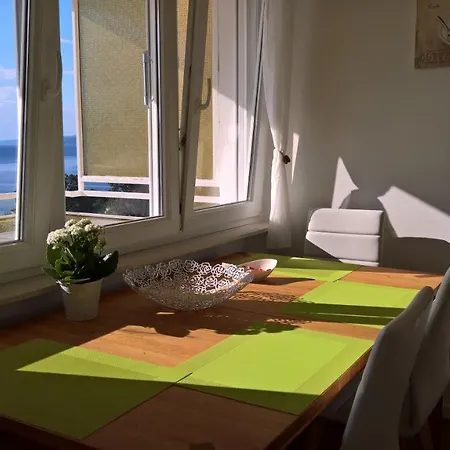 Nives * 奥帕提亚