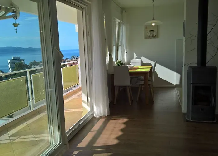 Nives Opatija