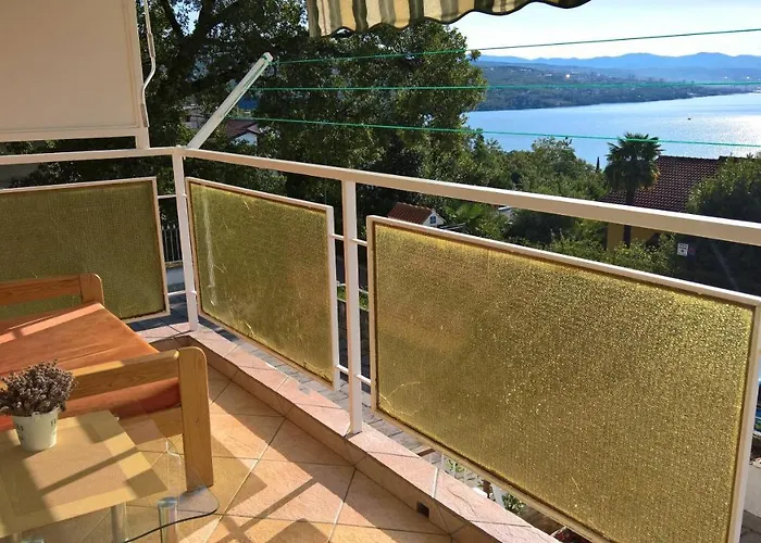 Nives * 奥帕提亚