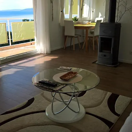Apartment Nives *