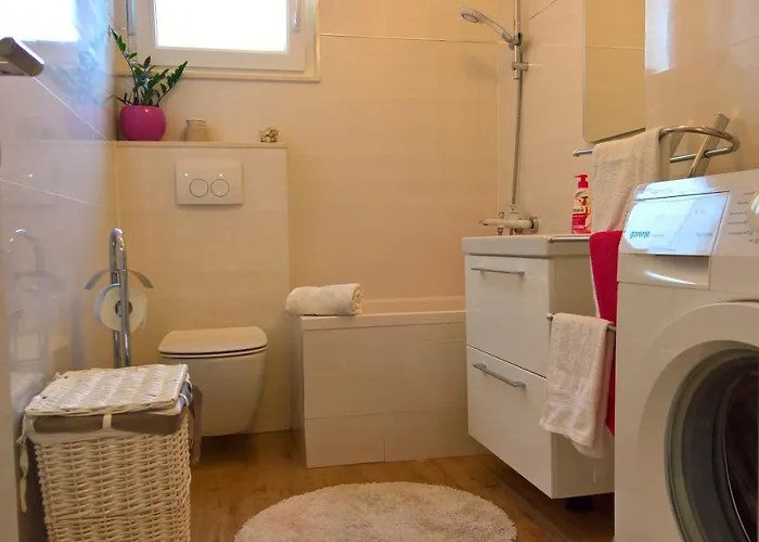 Nives Apartamento *